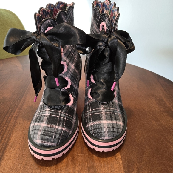 Pristine boots from Irregular Choice - size EU38 - Picture 3 of 5